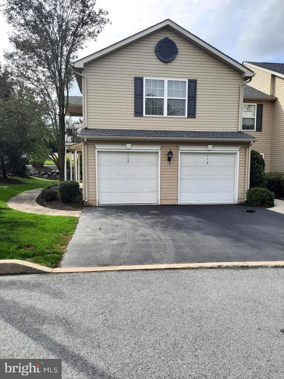 117 CARDINAL LN, Hummelstown, PA 17036