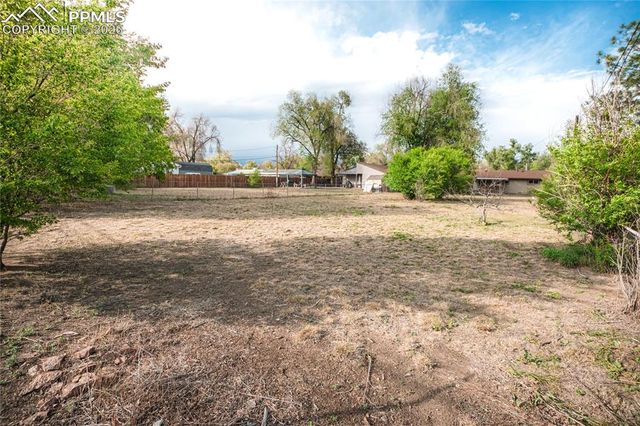 64 Security Boulevard, Colorado Springs, CO 80911