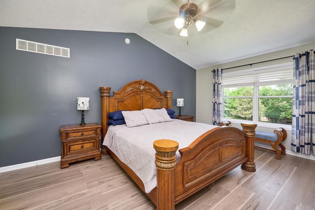 9918 Scott Avenue N, Brooklyn Park, MN 55443