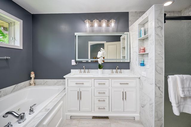 9918 Scott Avenue N, Brooklyn Park, MN 55443