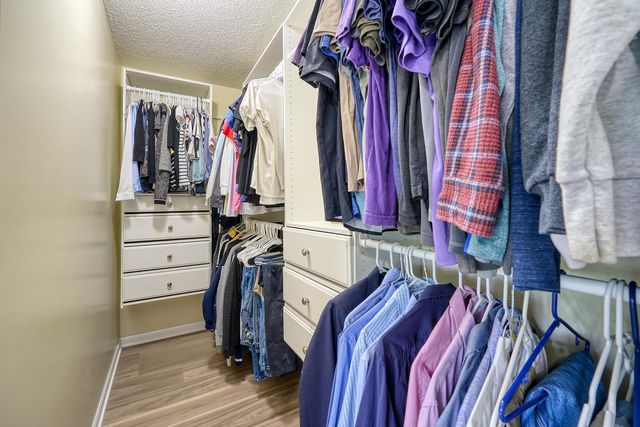 9918 Scott Avenue N, Brooklyn Park, MN 55443