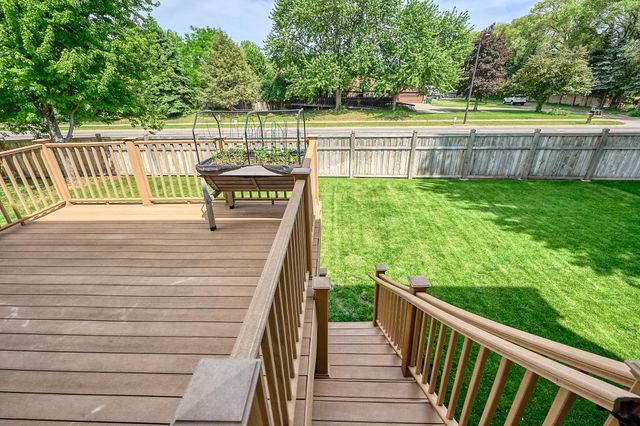 9918 Scott Avenue N, Brooklyn Park, MN 55443