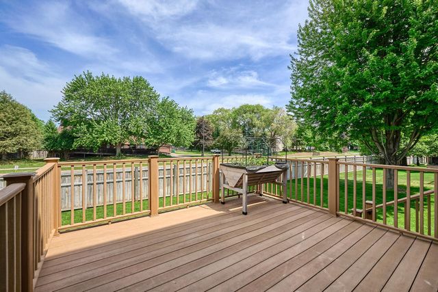 9918 Scott Avenue N, Brooklyn Park, MN 55443