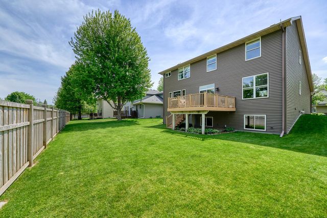 9918 Scott Avenue N, Brooklyn Park, MN 55443
