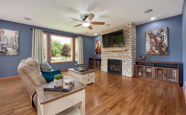9918 Scott Avenue N, Brooklyn Park, MN 55443