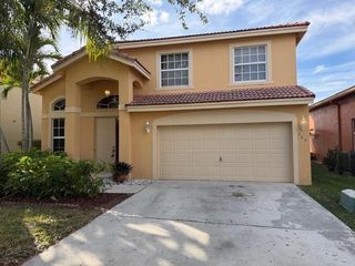 360 NW 115th Way, Coral Springs, FL 33071