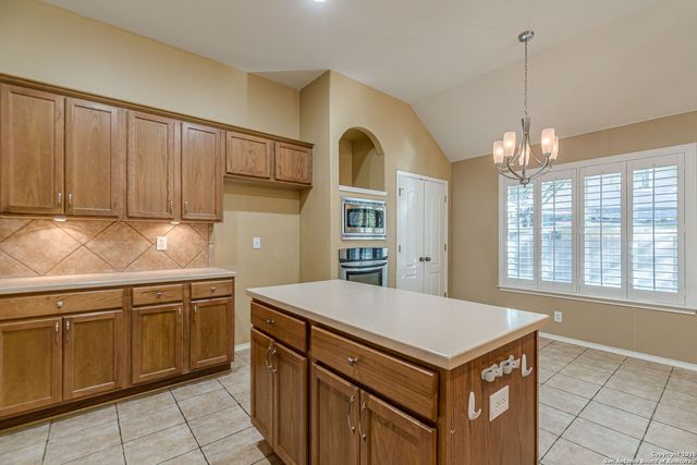 1739 Oakmont, New Braunfels, TX 78132