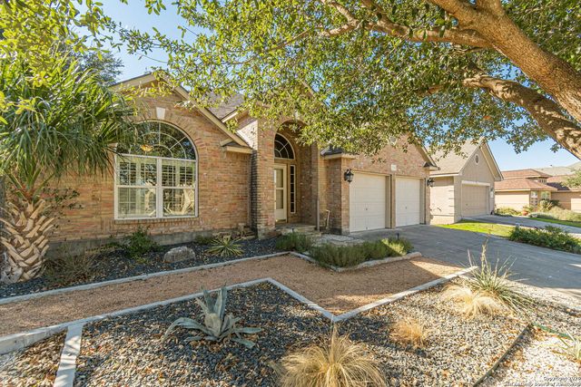 1739 Oakmont, New Braunfels, TX 78132