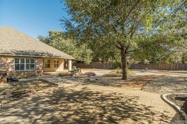 1739 Oakmont, New Braunfels, TX 78132