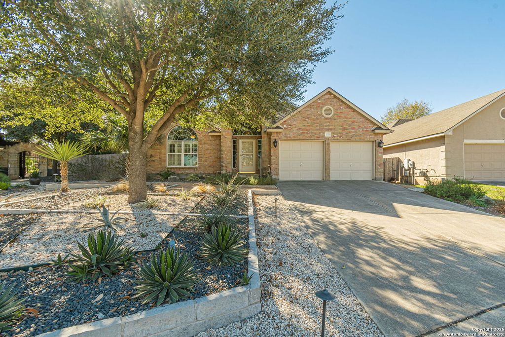 1739 Oakmont, New Braunfels, TX 78132