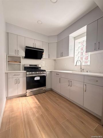 132-25 41 Avenue 5B, Flushing, NY 11354