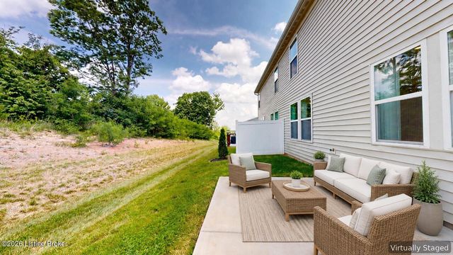 10029 Windcrest Farms Ln, Louisville, KY 40291