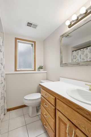 49 14th Avenue SW, New Brighton, MN 55112