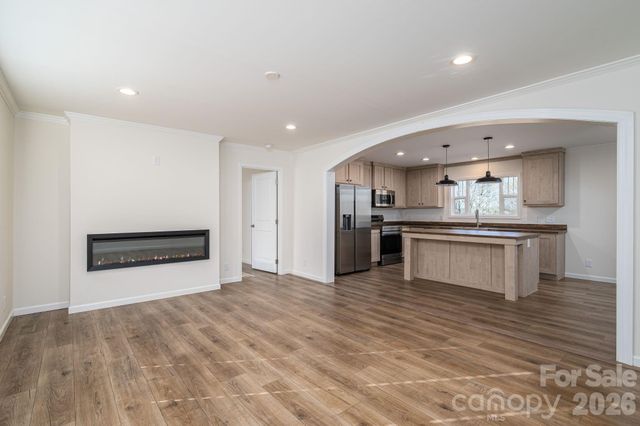 808 W Eagleview Lane, Lawndale, NC 28090