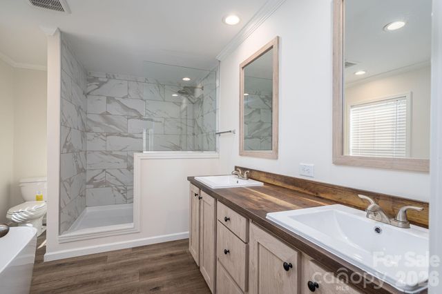 808 W Eagleview Lane, Lawndale, NC 28090