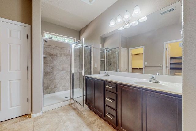 8323 Mock Heather Road NW, Albuquerque, NM 87120