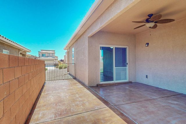 8323 Mock Heather Road NW, Albuquerque, NM 87120