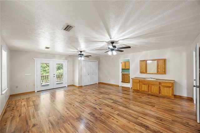 655 Charton Road, Morrilton, AR 72110