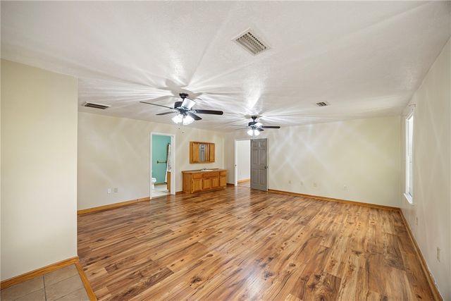 655 Charton Road, Morrilton, AR 72110