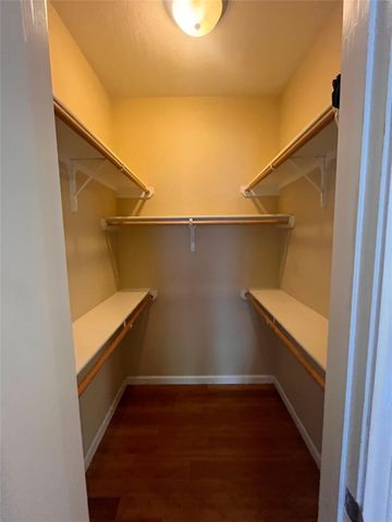 1038 E 43rd ST B, Austin, TX 78751