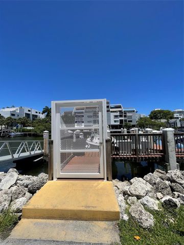 400 Kings Point Dr 1027, Sunny Isles Beach, FL 33160