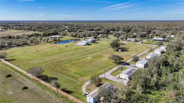 10586 SW PARK AVENUE, Arcadia, FL 34269