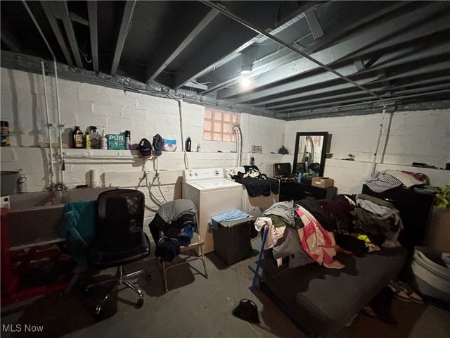 3676 W 130th Street, Cleveland, OH 44111