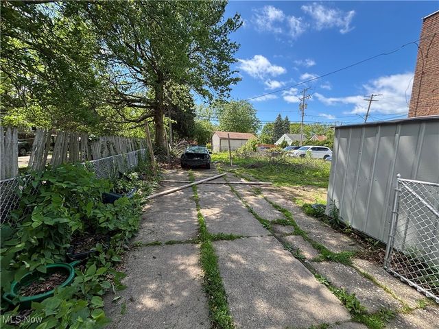 3676 W 130th Street, Cleveland, OH 44111