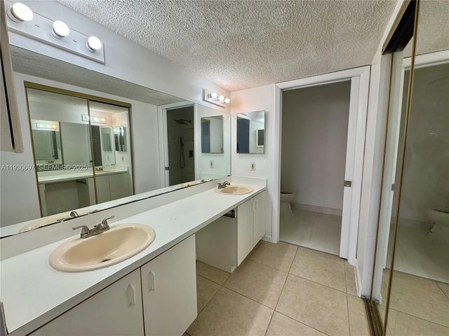 8362 SW 148th Ave 8362, Miami, FL 33193