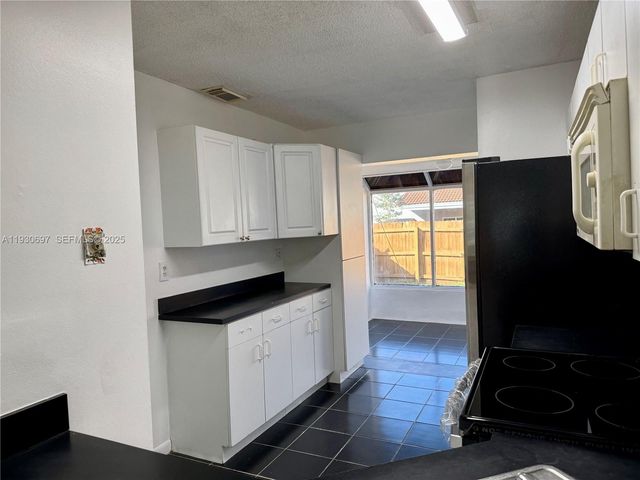 8362 SW 148th Ave 8362, Miami, FL 33193