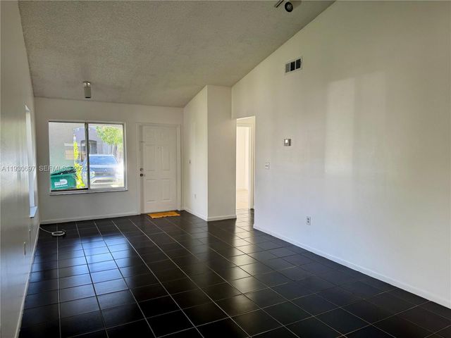 8362 SW 148th Ave 8362, Miami, FL 33193