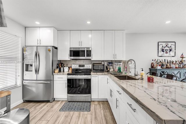 12950 SW 66th Terr Dr 12950, Miami, FL 33183