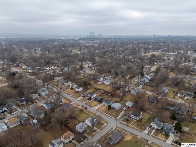 3739 N 44th Avenue, Omaha, NE 68111