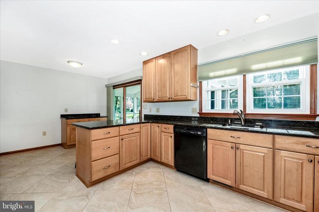 8234 GLENDALE DR, Frederick, MD 21702