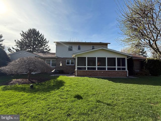 8234 GLENDALE DR, Frederick, MD 21702