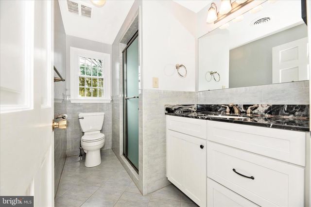 8234 GLENDALE DR, Frederick, MD 21702