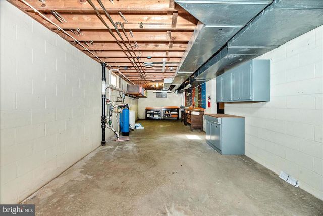 8234 GLENDALE DR, Frederick, MD 21702