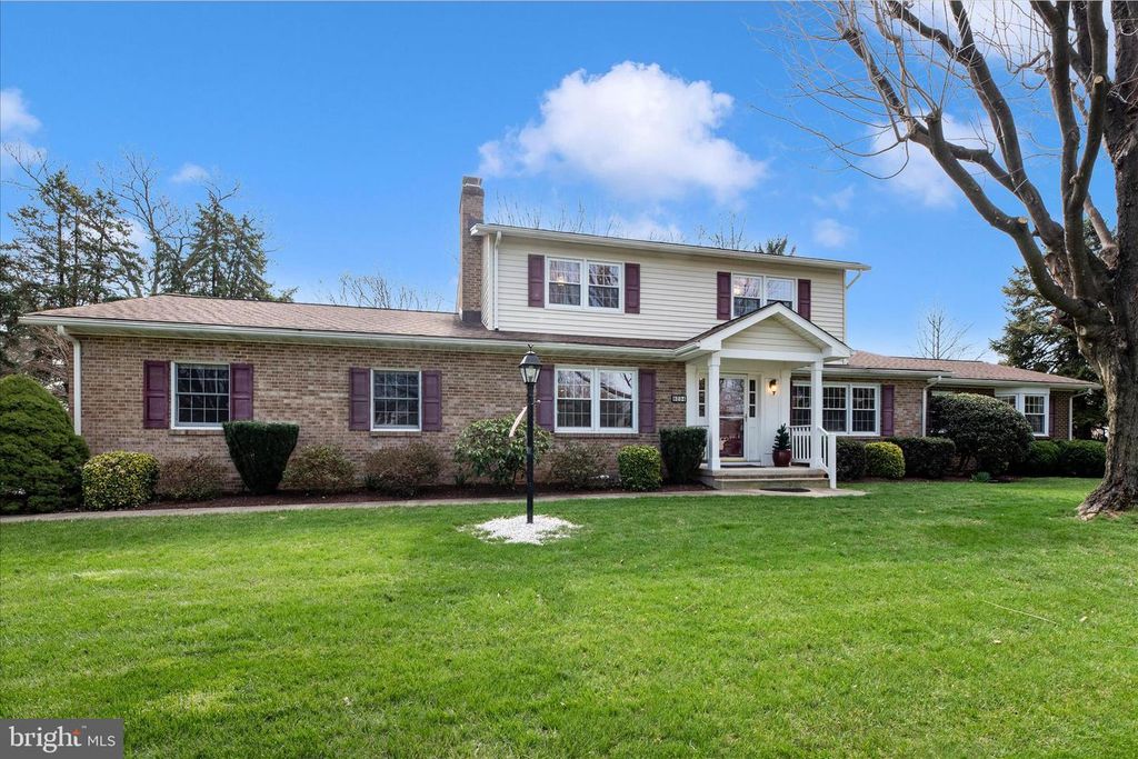 8234 GLENDALE DR, Frederick, MD 21702