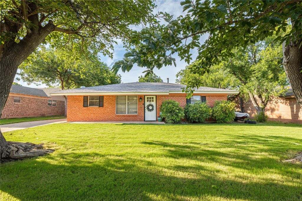 934 E North 12th Street, Abilene, TX 79601