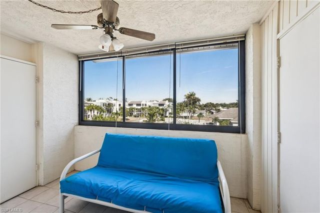 5959 Winkler RD # 305, Fort Myers, FL 33919