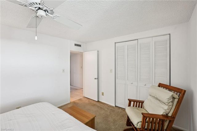 5959 Winkler RD # 305, Fort Myers, FL 33919