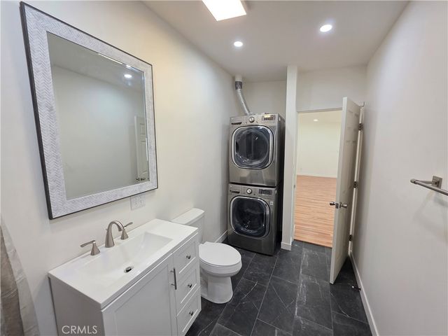 8834 Stansbury, Panorama City, CA 91402