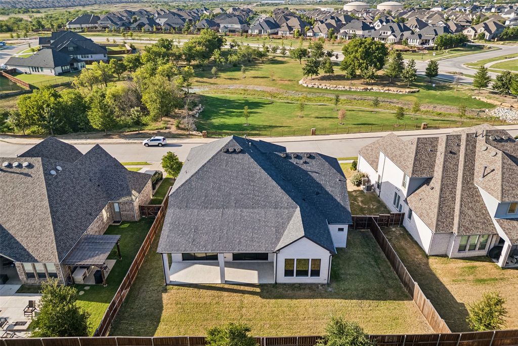 11609 Rust Falls Road, Flower Mound, TX 76226 — photo 3