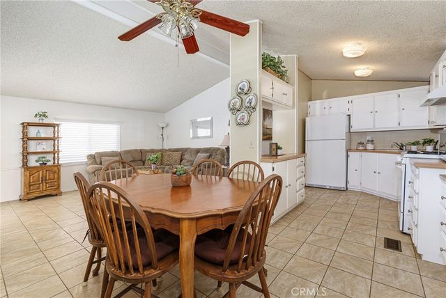 2598 Ayala Drive 42, Rialto, CA 92377