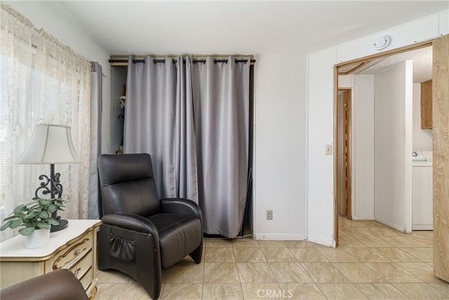 2598 Ayala Drive 42, Rialto, CA 92377