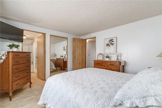 2598 Ayala Drive 42, Rialto, CA 92377