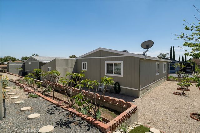 2598 Ayala Drive 42, Rialto, CA 92377