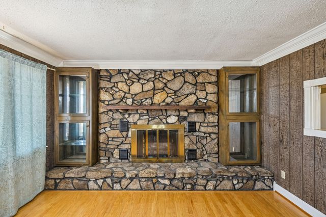 148 Maple St, Gordonsville, TN 38563