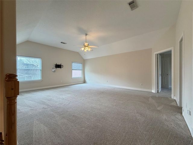 102 Thyme Trail, Lake Jackson, TX 77566