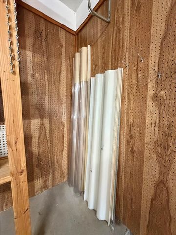 102 Thyme Trail, Lake Jackson, TX 77566